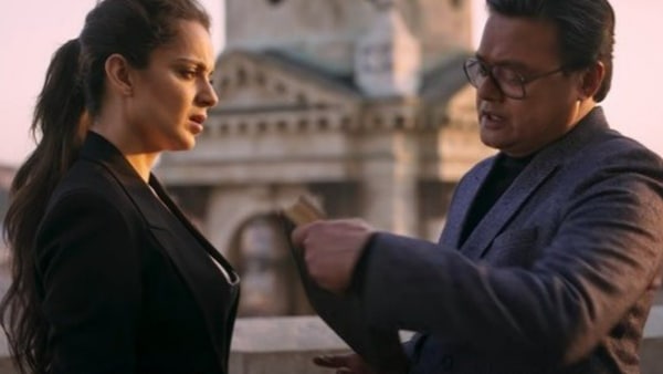 Dhaakad - Kangana Ranaut, Saswata Chatterjee.