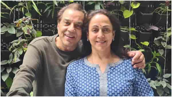 Must-watch Hema Malini and Dharmendra movies that sparkle with their adorable chemistry