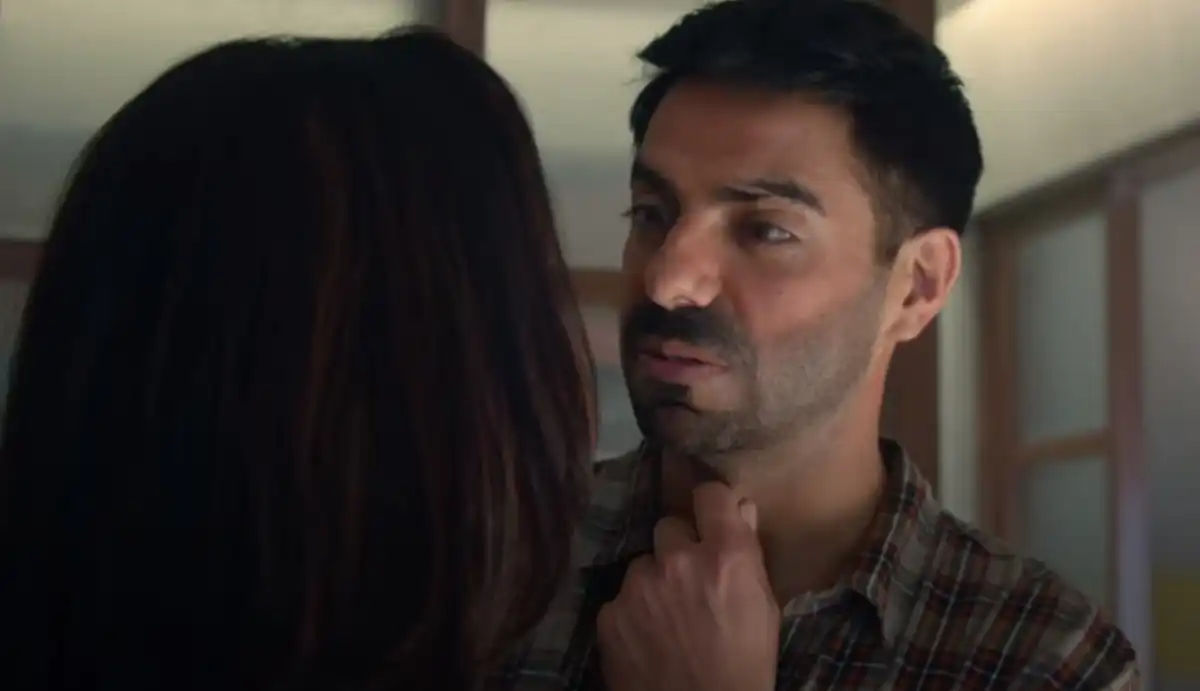 Dhokha- Round D Corner song Mahi Mera Dil: Aparshakti Khurana deals with break up and betrayal in the soulful track