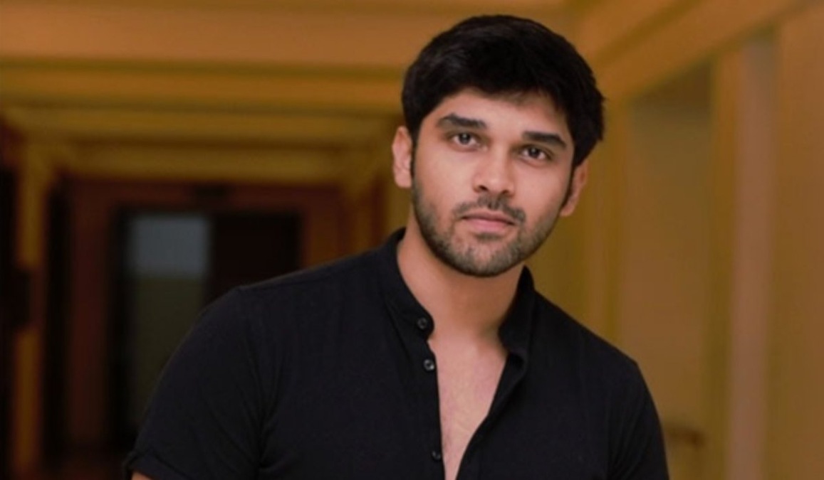 Dhruv Vikram expected to star in second remake in his career; to be that of hit Hindi film