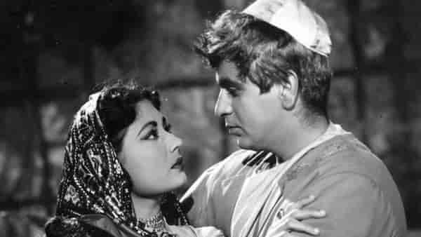 Dilip Kumar and Meena Kumari