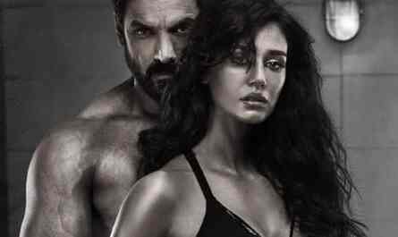 Attempt this quiz on Disha Patani