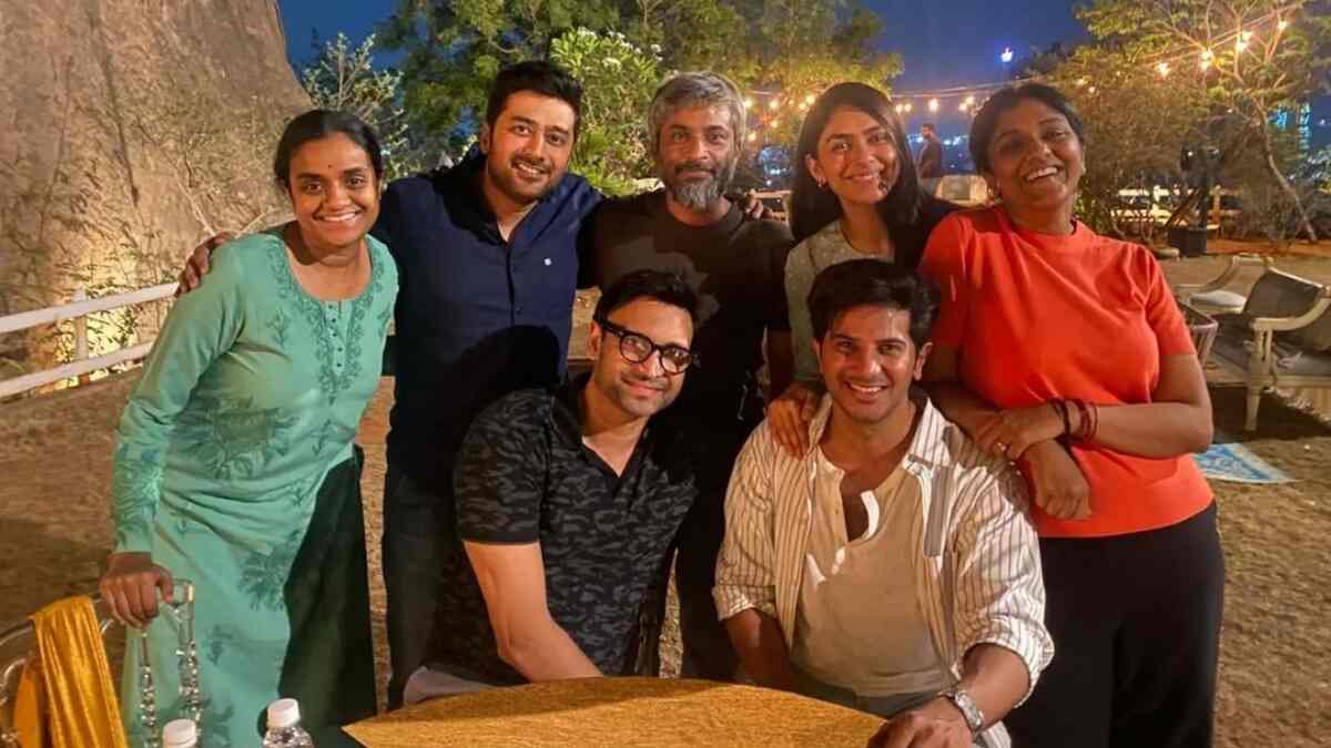 Dulquer Salmaan wraps up shooting for Sita Ramam, co-starring Mrunal Thakur and Rashmika Mandanna