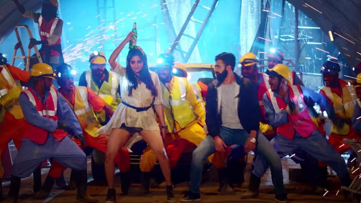 Rachita Ram heads to the bar to celebrate a breakup with shots in Ek Love Ya song Yennegu Hennigu