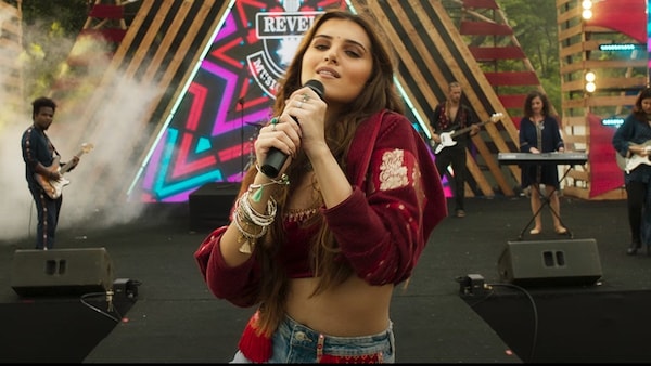 Ek Villain Returns song Shaamat: Tara Sutaria makes an impressive singing debut with this beautiful track