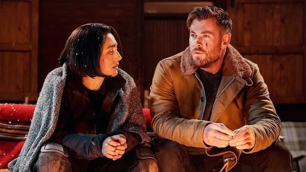 Extraction 2 Twitter review: Netizens declare Chris Hemsworth’s action extravaganza a hit