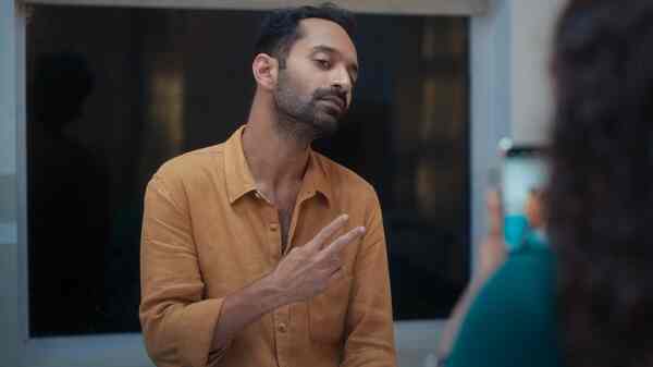 Fahadh Faasil in a still from Pachuvum Athbutha Vilakkum