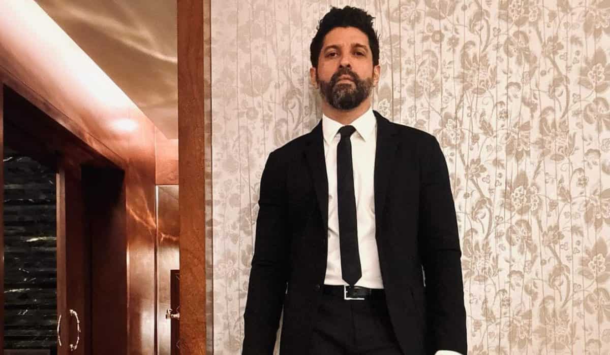 https://www.mobilemasala.com/film-gossip/Farhan-Akhtar-shoots-very-special-film-in-Ladakh-fans-ask-if-it-is-Zindagi-Na-Milegi-Dobara-2-or-Don-3-i294268