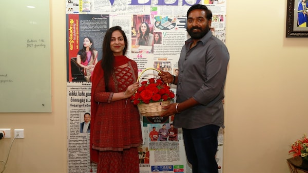 The actor felicitated at the university