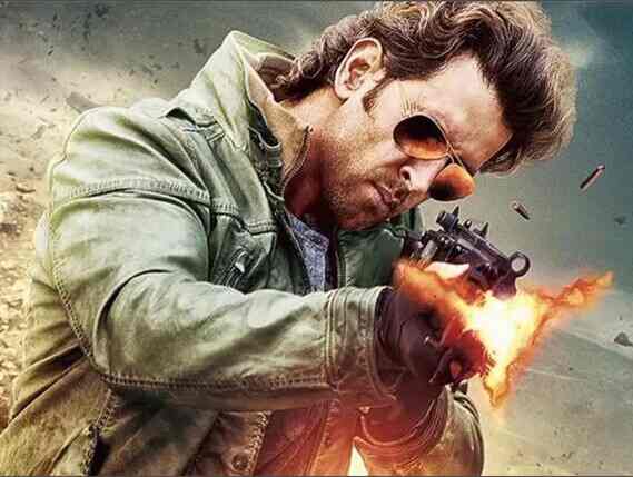 Hrithik Roshan in Fighter