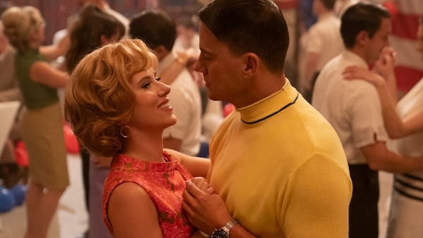 Scarlett Johansson and Channing Tatum in Fly Me To The Moon