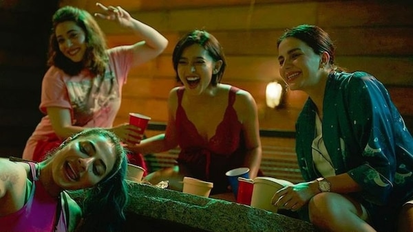 Kirti Kulhari, Bani J, Maanvi Gagroo, Sayani Gupta in a still from Four More Shots Please!