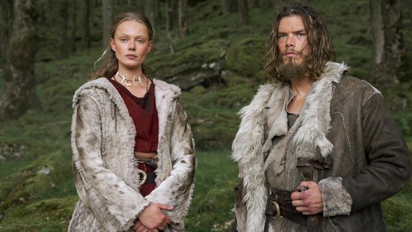 Frida Gustavsson as Freydis, Sam Corlett as Leif | Netflix