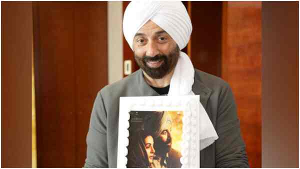 Sunny Deol celebrates Gadar 2’s ₹300 crore milestone with a heartfelt post