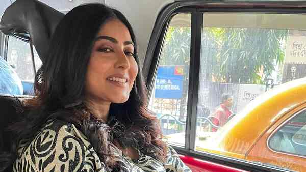 Shesh Pata: Gargee RoyChowdhury sings Rabindrasangeet for the film