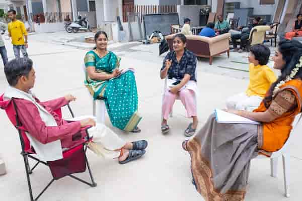 Gautami with the cast