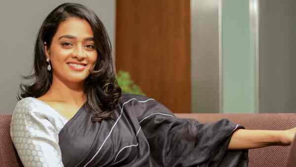 Maamanithan bags yet another honour, Gayathrie Shankar receives Best Actress Award at THIS festival