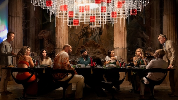 Glass Onion: A Knives Out Mystery review: A layered-yet-predictable story that stands out due to its sharp execution