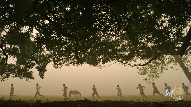 Screen Grab from the official trailer of Golondaaj