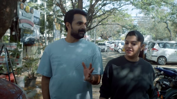 Hakkim Shahjahan and Aparna Balamurali in Mirage