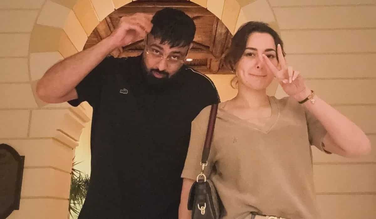 Pak actress Hania Aamir and Badshah hold a funny 'concert' on the streets of Dubai | Watch the video here