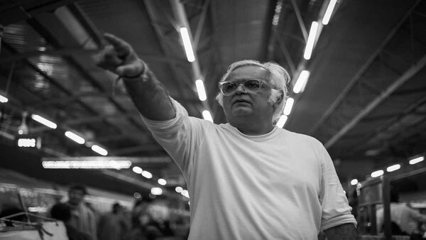 Hansal Mehta mocks ‘progressive’ OTT smoking disclaimer, says by putting these tickers we will have healthy people who don’t smoke’