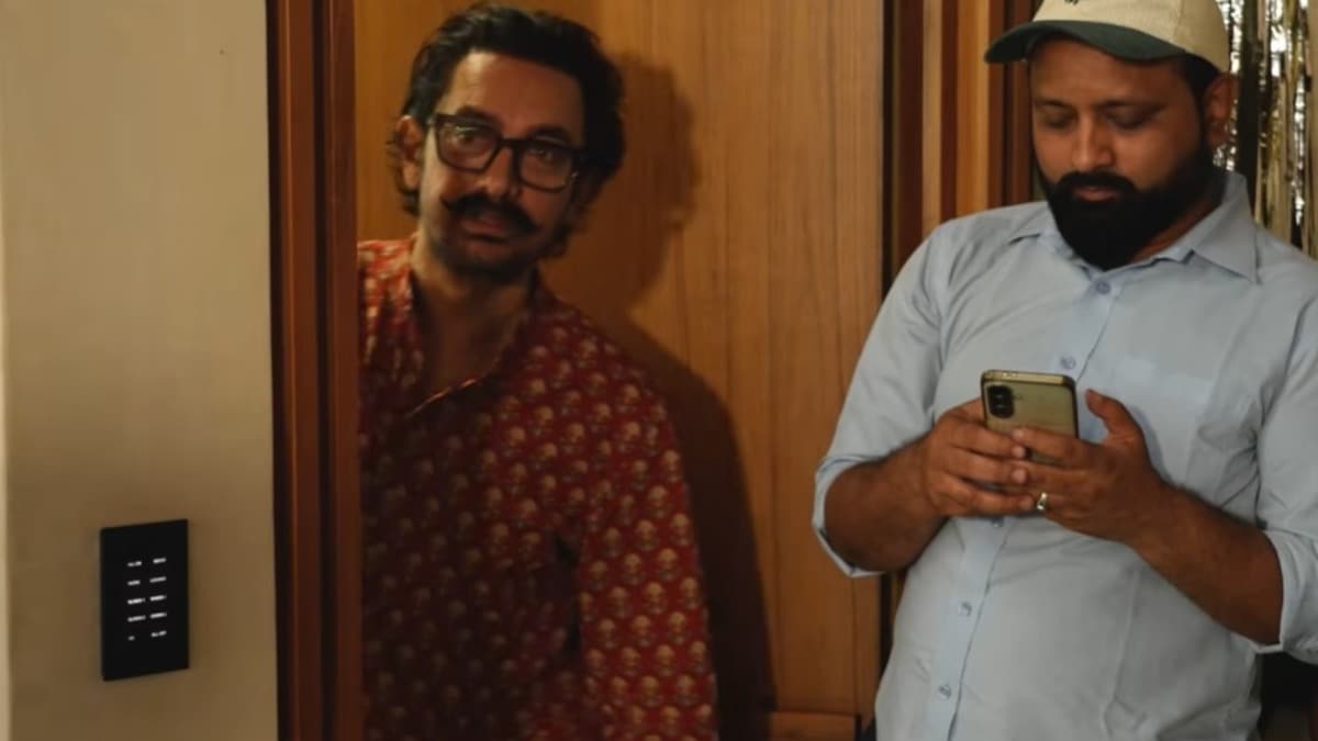 Aamir Khan caught playing chess during viral Happy Patel promotions ft. Sunil Grover | Watch BTS video