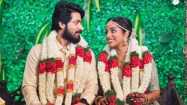 Harish Kalyan marries Narmada Udayakumar in Chennai; wishes pour in for the Bigg Boss Tamil contestant