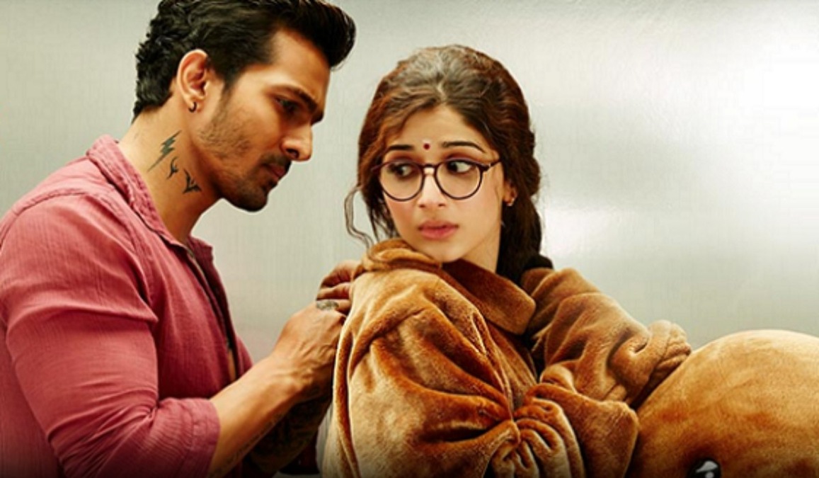 Sanam Teri Kasam Deleted Scene: Harshvardhan Rane solves phone mystery ft. Inder and Saru
