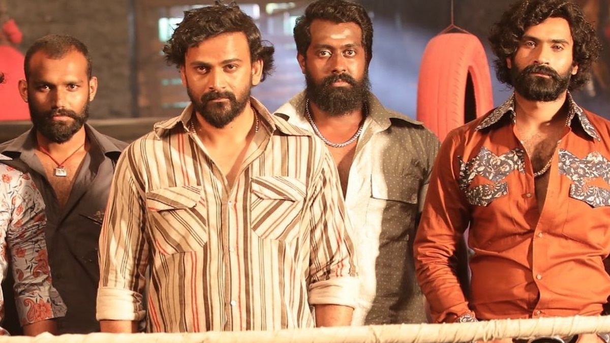 Daali Dhananjaya and team Head Bush visit Puneeth Rajkumar's memorial