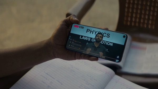 Hello Bachhon. Promotional still. Netflix