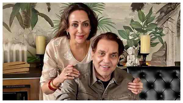 Hema Malini opens up on doing a kissing scene on screen just like her husband, Dharmendra: Kyun nahi karenge