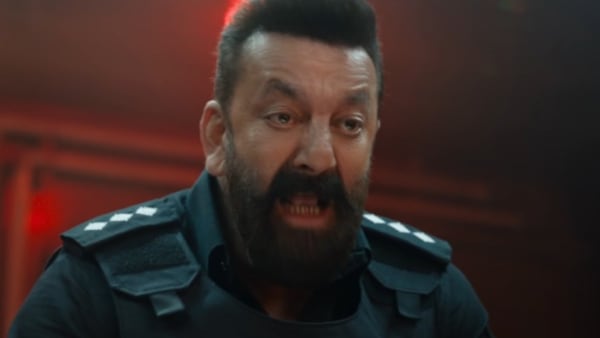 Sanjay Dutt chooses Dhurandhar over Housefull 5, shoot video goes viral