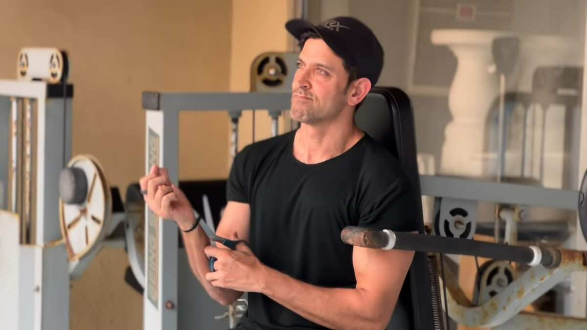 Vikram Vedha Hrithik Roshan shows his cleansing ritual of 'letting go