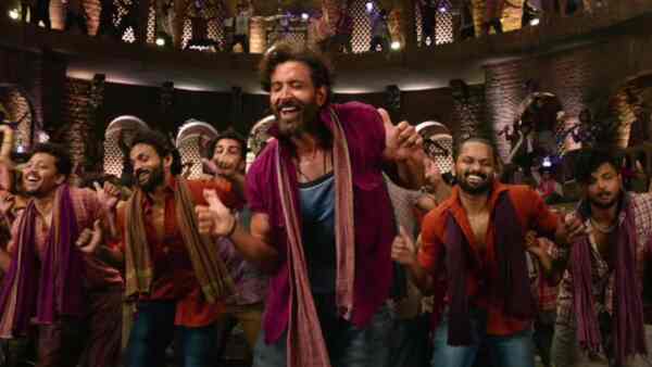 Vikram Vedha song Alcoholia: Hrithik Roshan is back with his addictive dance moves in spirited track