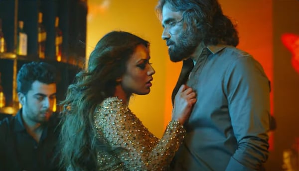 Hunter - Tootega Nahi, Todega song Daiyya Daiyya: Nia Sharma grooves to Neha Kakkar's track in Suniel Hunter - Tootega Nahi, Todega song Daiyya Daiyya: Nia Sharma grooves to Neha Kakkar's track in Suniel