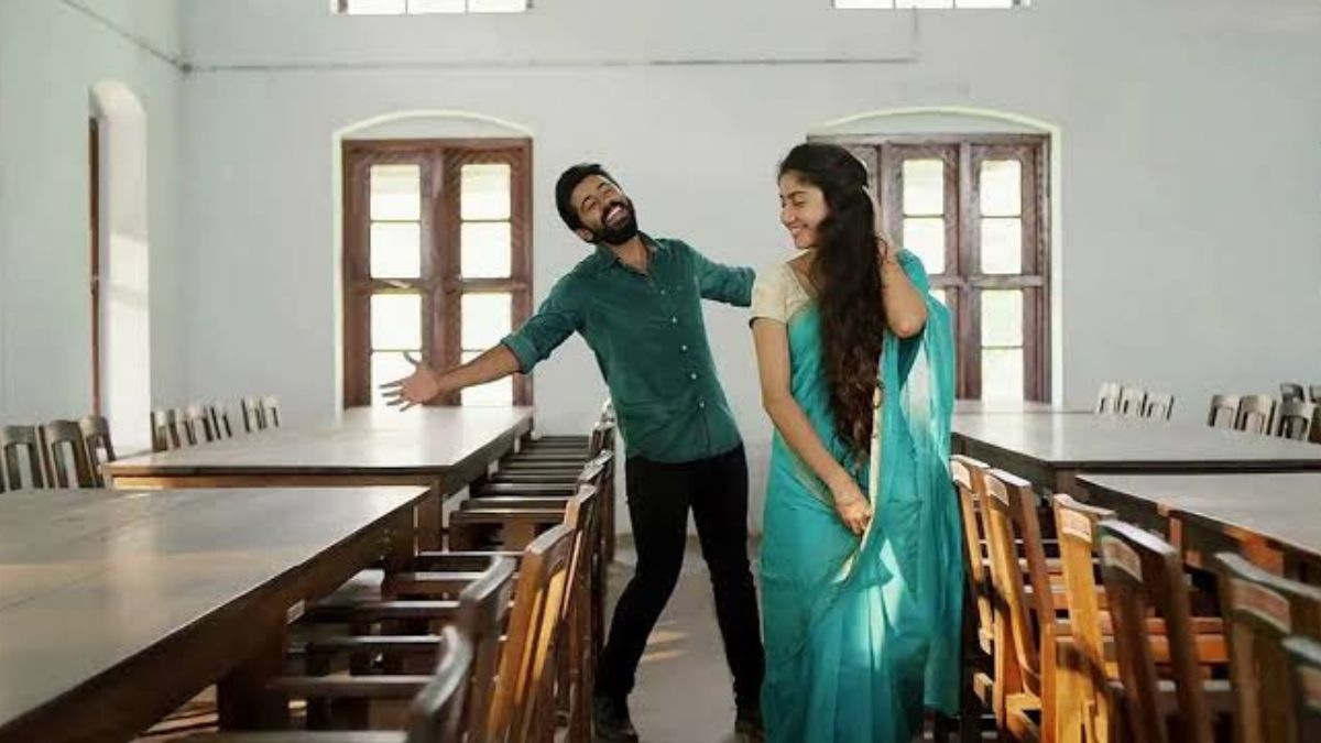 Iconic song sequence featuring Nivin Pauly in which blockbuster film?							