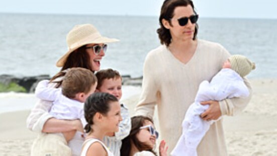 Anne Hathaway and Jared Leto off to the beach for WeCrashed shoot with kids