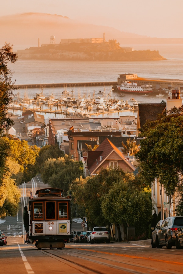 Russian Hill, Tram
