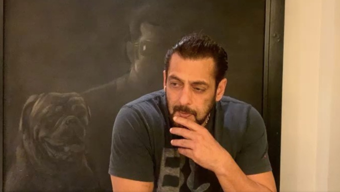 Watch: Salman Khan sings Lag Ja Gale as tribute to late Lata Mangeshkar