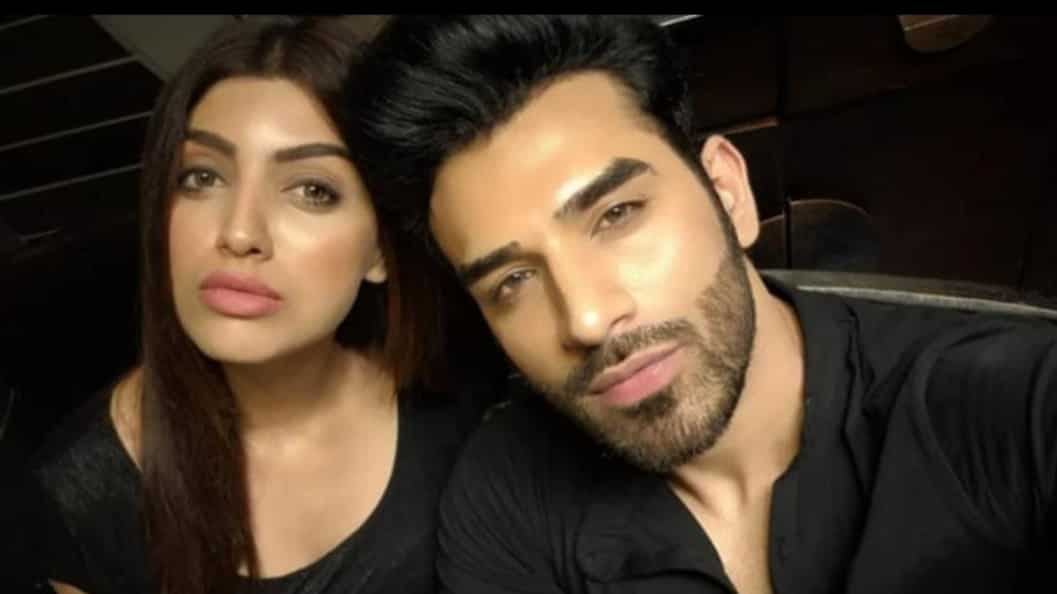  Akanksha Puri with her ex-boyfriend Paras Chhabra 