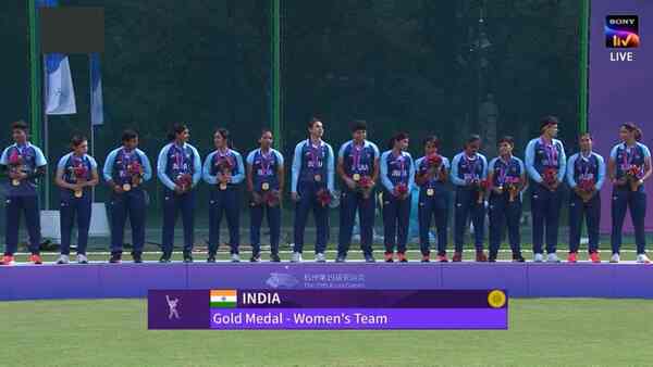 Asian Games 2023: Harmanpreet Kaur & Co all smiles during national anthem as Indian flag soars high