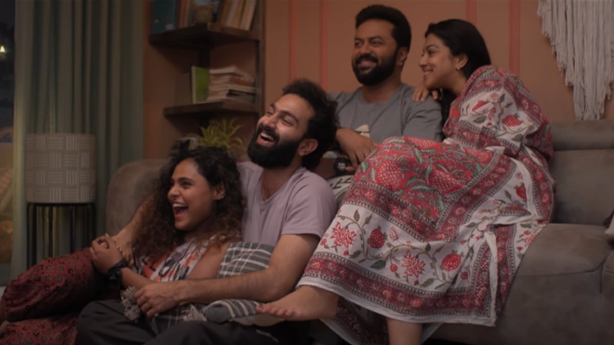 Marivillin Gopurangal song Manam Manam- Hariharan lends voice to this music which celebrates love and siblings' bond