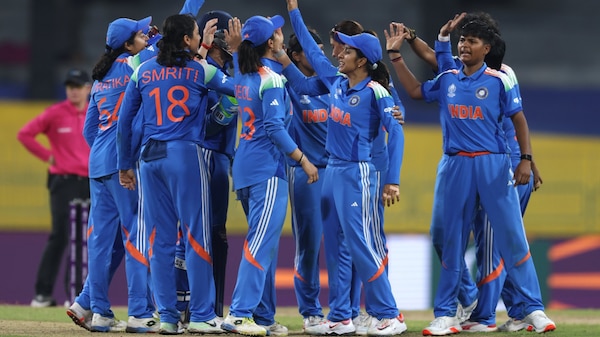 Best cricket streaming apps in India 2025: Top 4 platforms for live match action