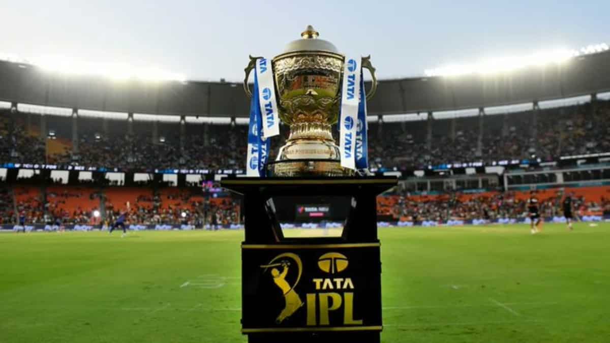 How many players are shortlisted for IPL 2023 mini-auction?