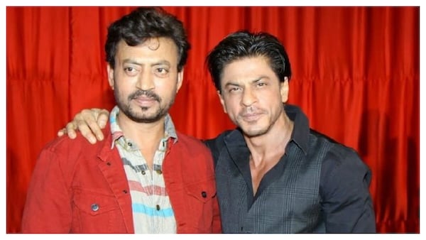 #DontAskSRK: Shah Rukh Khan misses Irrfan Khan; here's how a fan reminded him of the legendary actor