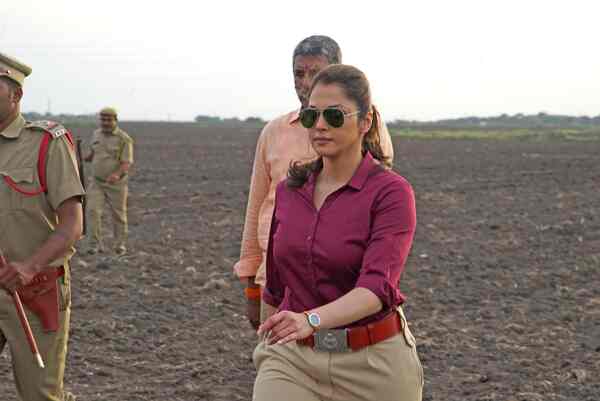 Dhahanam: Isha Koppikar is a tough-as-nails cop in Ram Gopal Varma’s crime thriller series