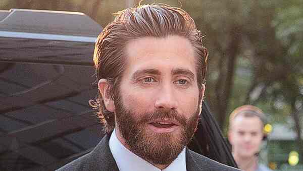 Not Christian Bale, Jake Gyllenhaal was the first choice for Batman in Christopher Nolan’s Dark Knight trilogy