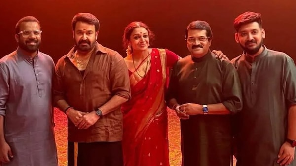Jakes Bejoy, Mohanlal, Shobana, MG Sreekumar and Vinayak Sasikumar