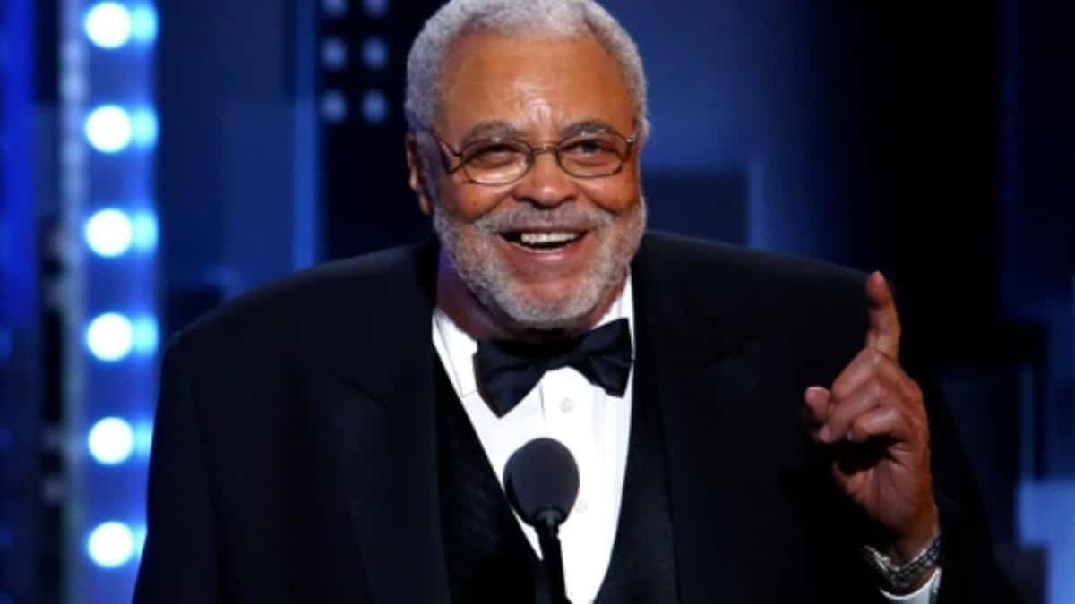 James Earl Jones, the voice behind Star Wars' iconic Darth Vader, dies at 93